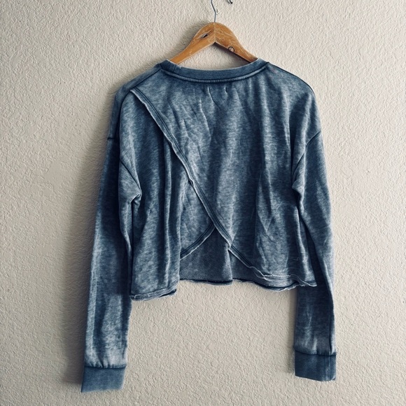 Vintage look Graphic Cropped Sweatshirt size M - Picture 2 of 6